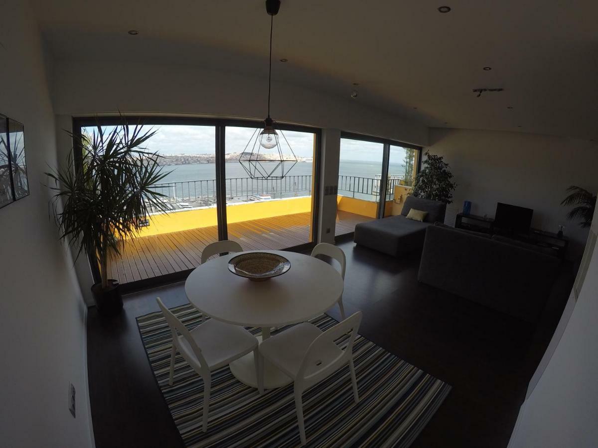 Penthouse Bellevue Appartamento Almada Esterno foto
