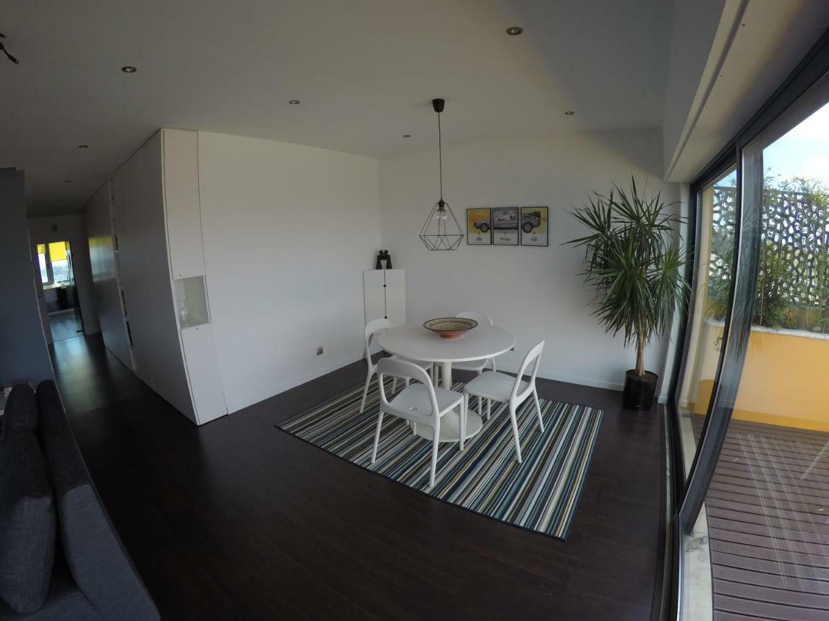 Penthouse Bellevue Appartamento Almada Esterno foto