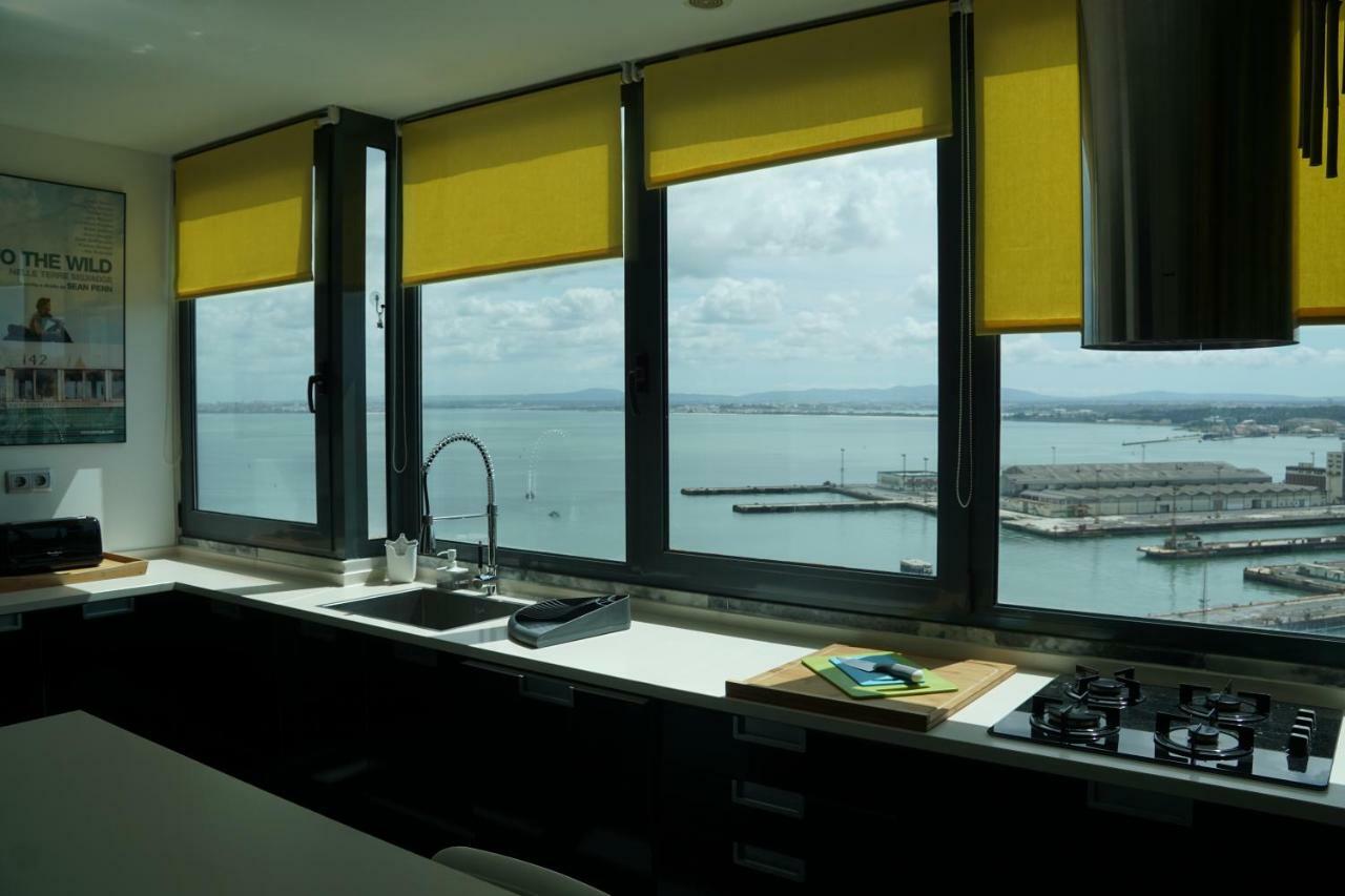 Penthouse Bellevue Appartamento Almada Esterno foto